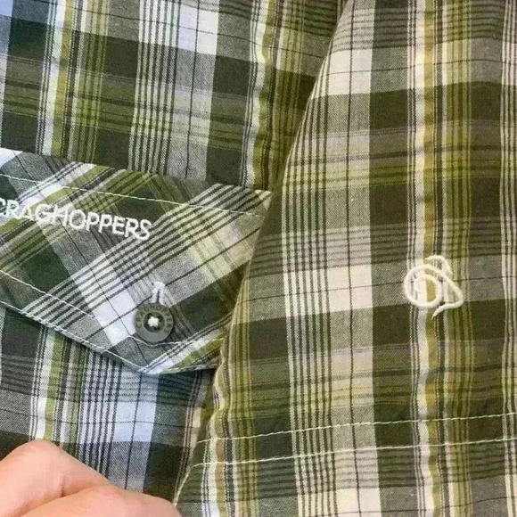 Craghoppers Casual Button Down Short Sleeve Shirt Green Plaid Men’s Large - Picture 9 of 9